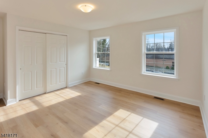 5 Cooks Road Denville, NJ 07834 - Photo 11 of 25