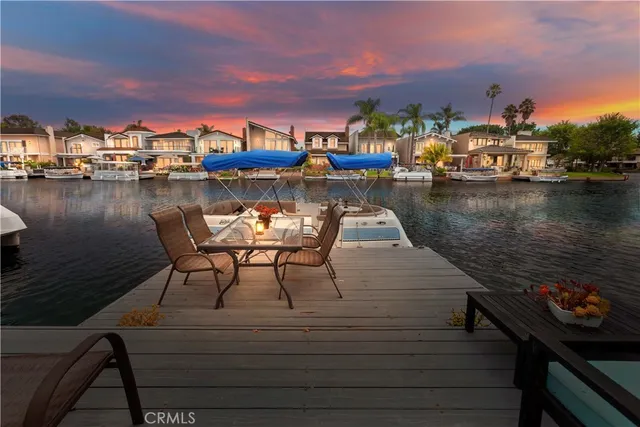 a view of a lake with houses