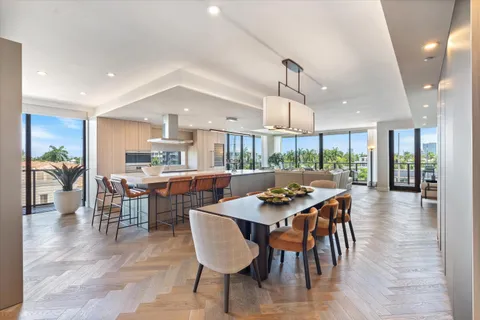 $5,695,000 | 124 Hendricks Isle, Unit PH401, Fort Lauderdale, FL 33301