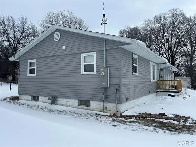 $129,900 | 818 South Franklin Street, Litchfield, IL 62056