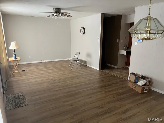 $129,900 | 818 South Franklin Street, Litchfield, IL 62056