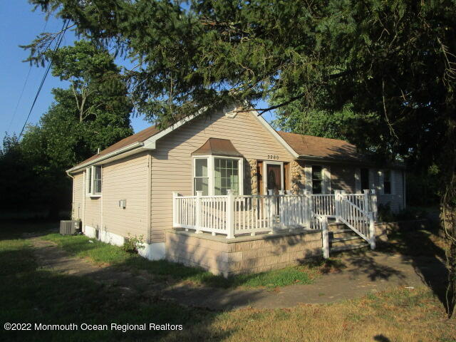 3260 Ridgeway Road Manchester Township, NJ 08759 - Photo 3 of 15 IMG_5962