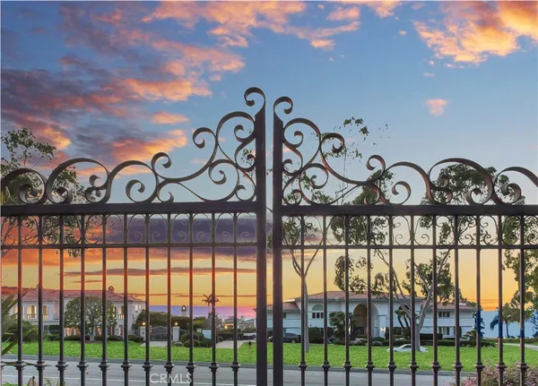 $7,450,000 | 1502 Paseo La Cresta, Palos Verdes Estates, CA 90274