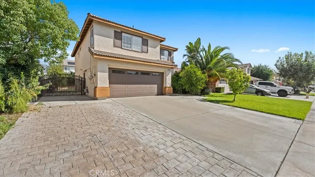 $720,000 | 14998 Mustang Lane, Fontana, CA 92336