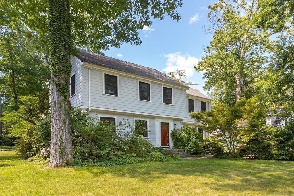 31 Woodland Road Lexington, MA 02420 - Photo 26 of 31