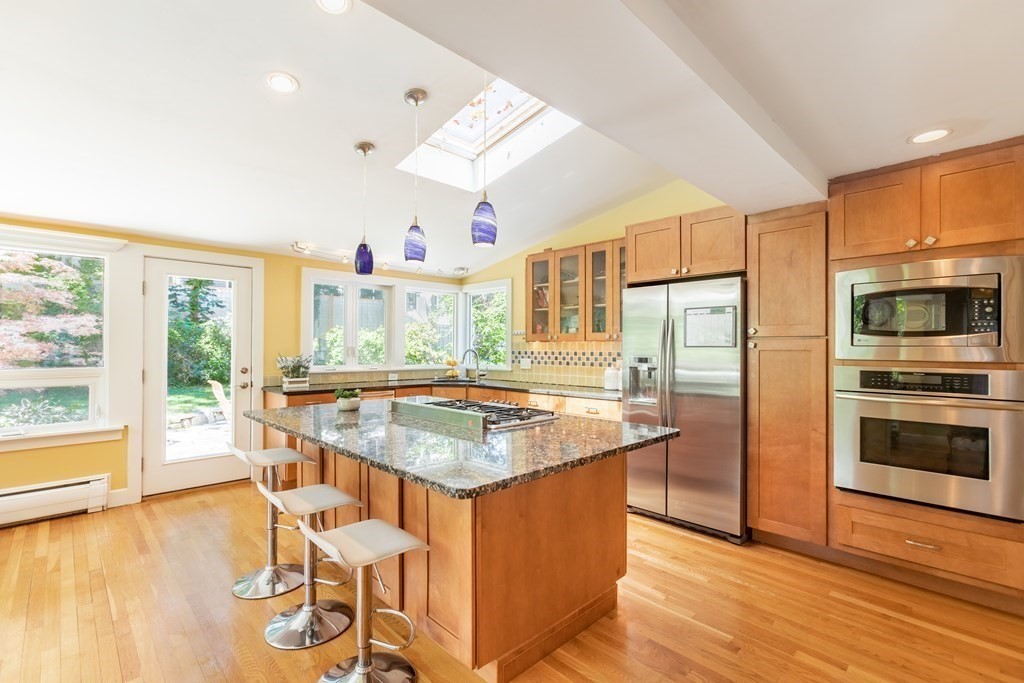 31 Woodland Road Lexington, MA 02420 - Photo 8 of 31