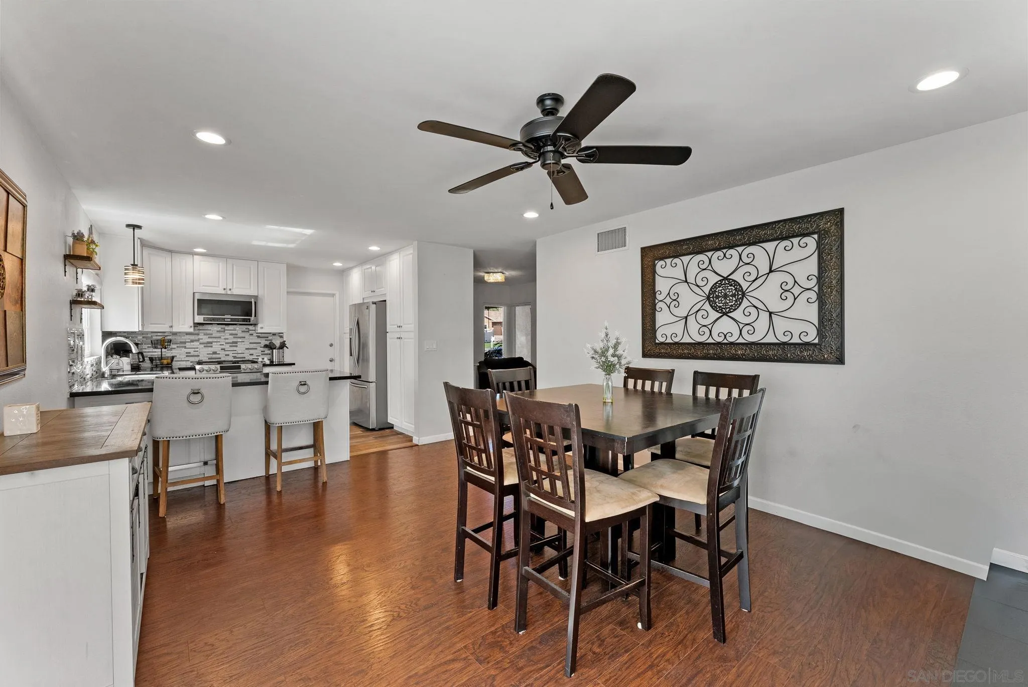 9209 Les Road Santee, CA 92071 - Photo 8 of 28 Gallery Image 8