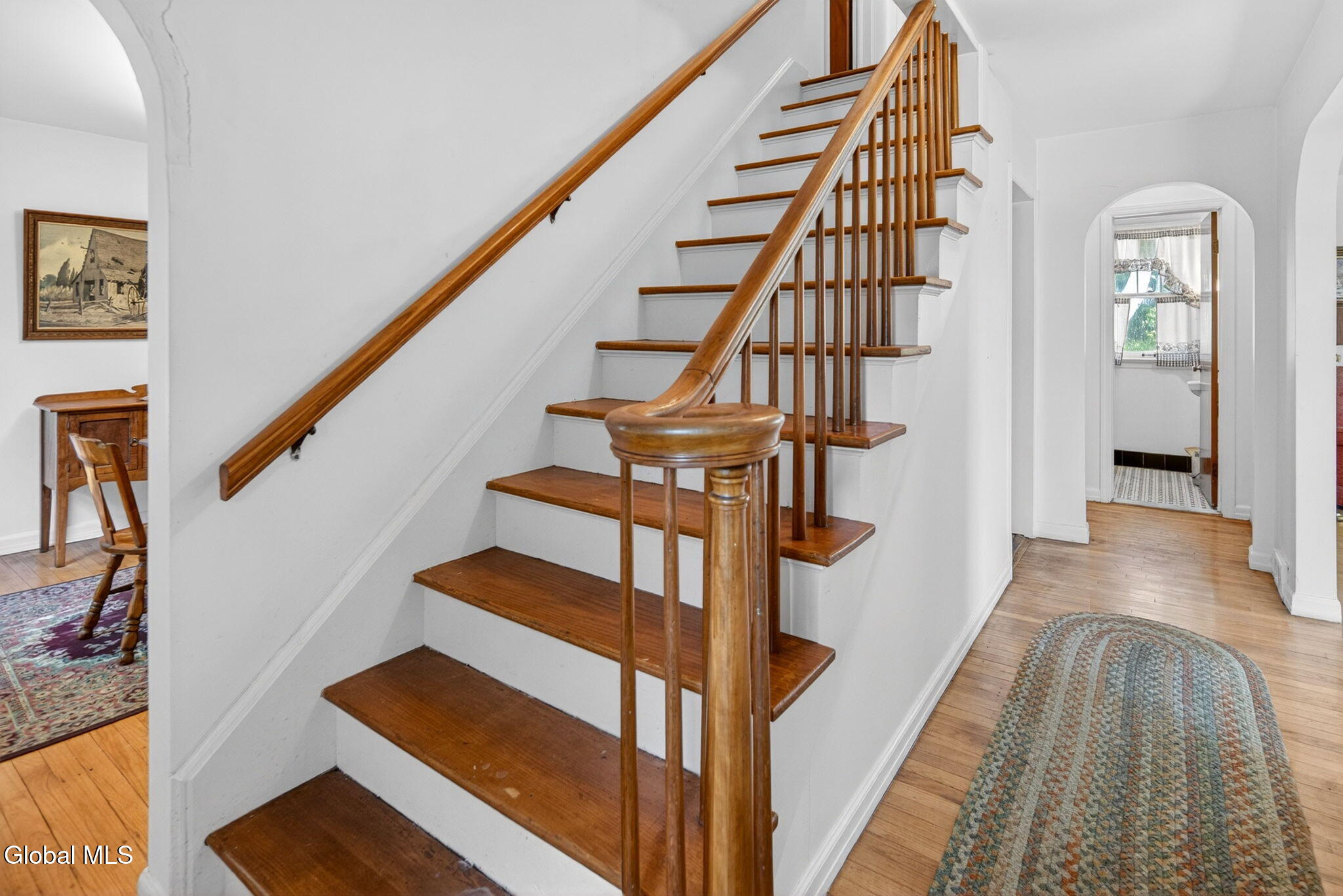 2232 Balltown Road Niskayuna, NY 12309 - Photo 3 of 25 2-web-or-mls-DSC01133