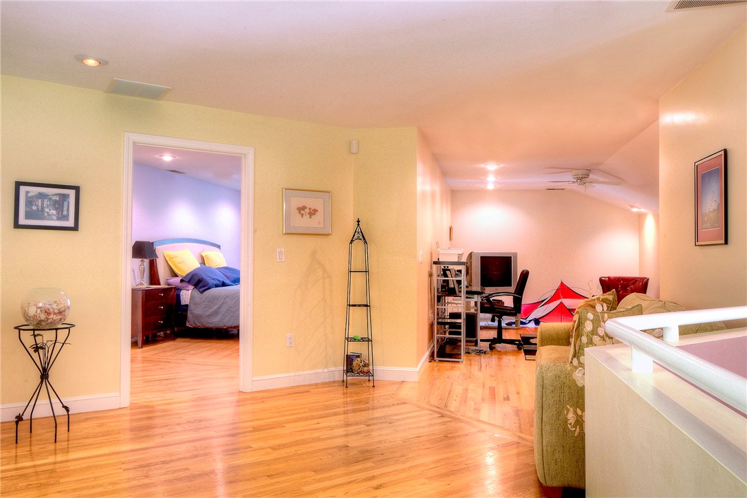18 Apple Ridge Road Cumberland, RI 02864 - Photo 28 of 40