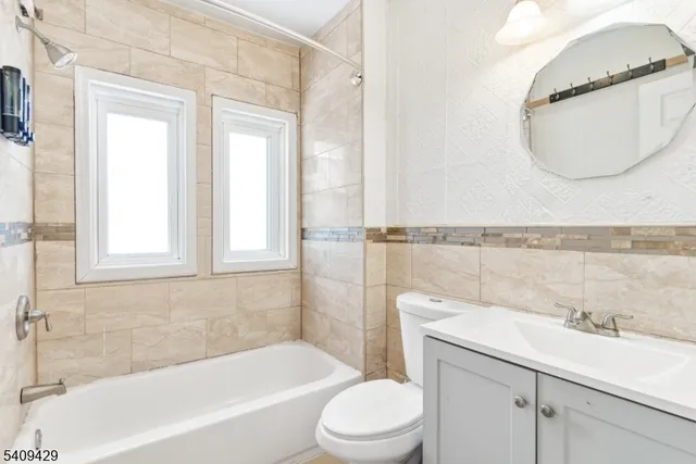 $450,000 | 49-51 Lyons Avenue, Newark, NJ 07112