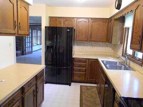 2137 South Van Buren Road Reese, MI 48757 - Photo 2 of 20 31206176-1.JPG