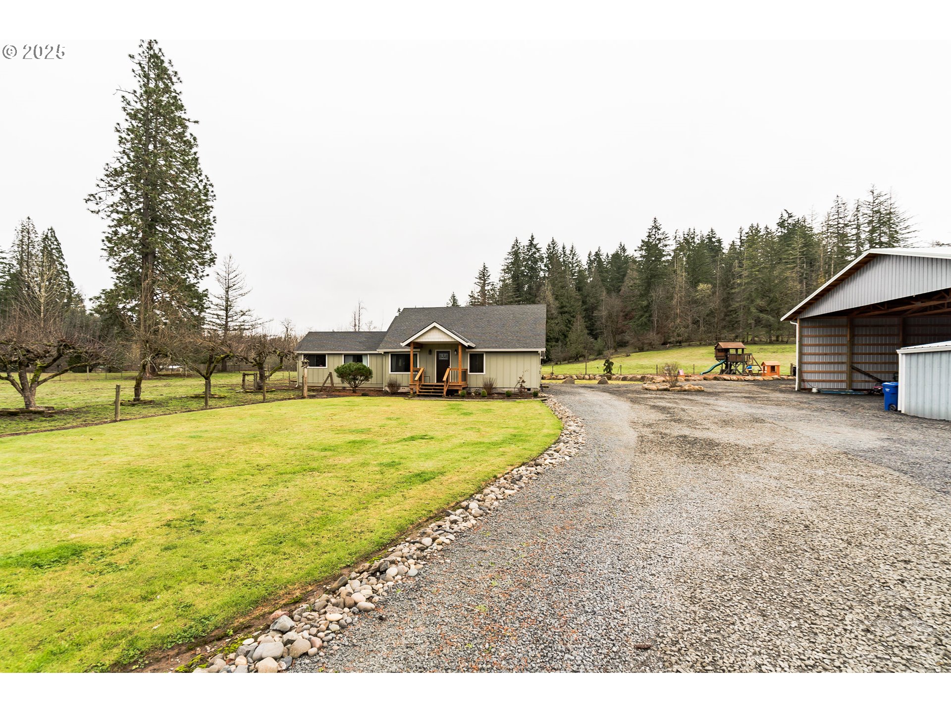 16124 South Windy City Road Mulino, OR 97042 - Photo 26 of 30 Gallery Image 26