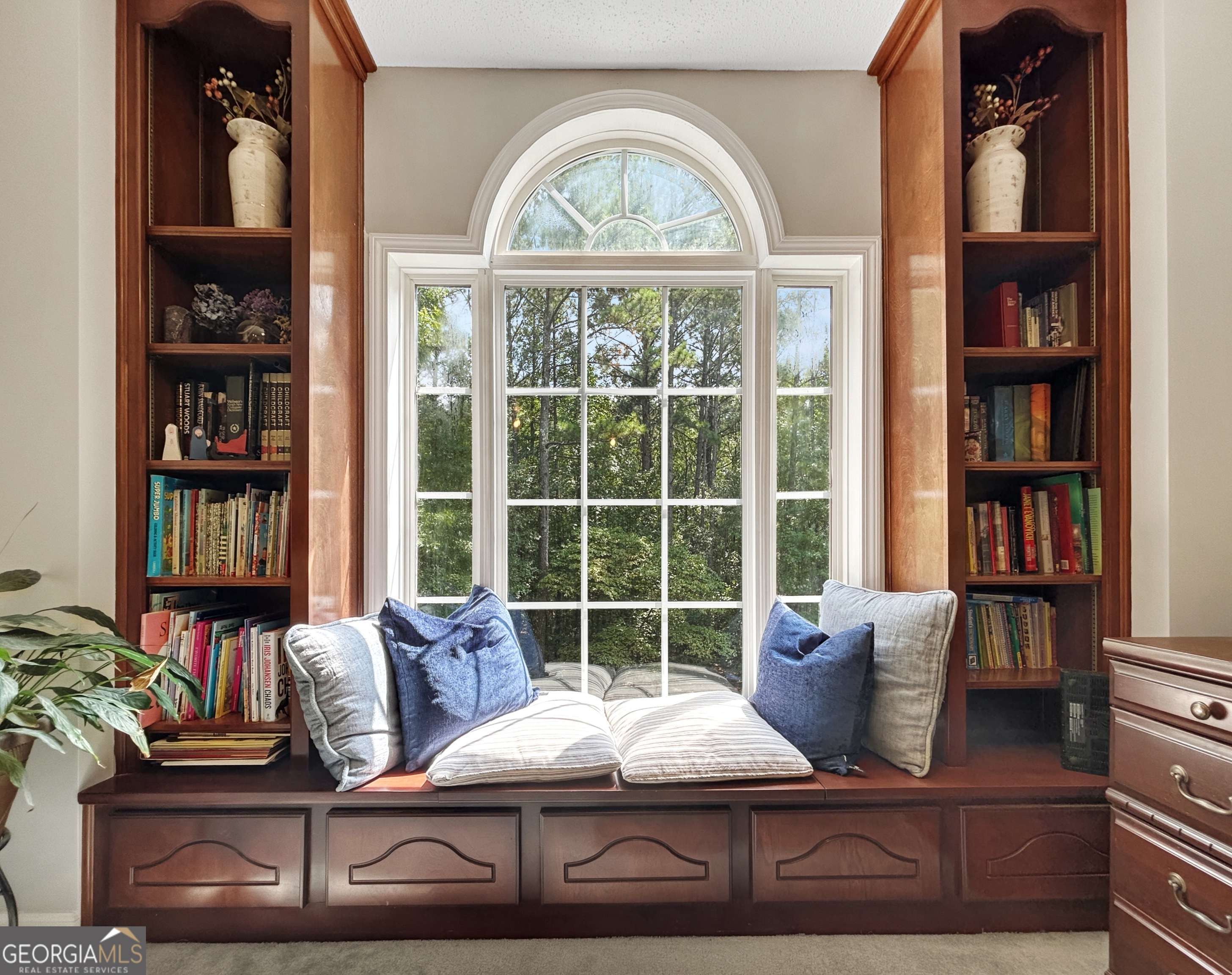 715 Frog Road Locust Grove, GA 30248 - Photo 19 of 56 Upstairs Loft - Built-In Shelving & Bench