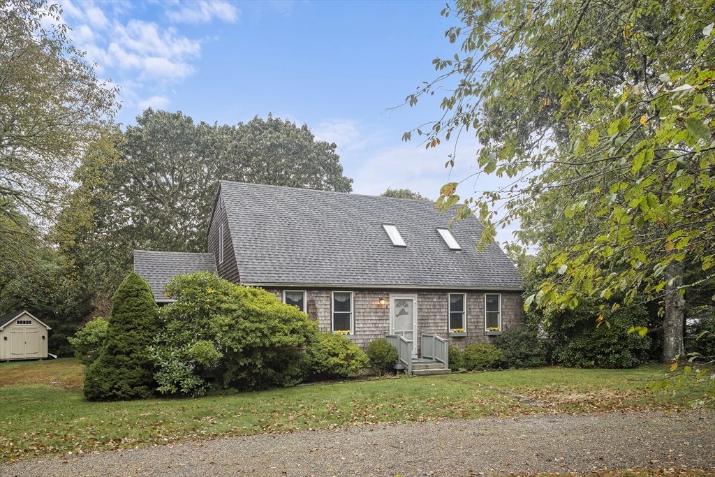 6 Gerts Way Edgartown, MA 02539 - Photo 1 of 15 Gallery Image 1