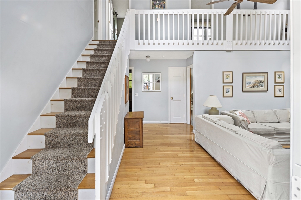 6 Gerts Way Edgartown, MA 02539 - Photo 2 of 15 Gallery Image 2
