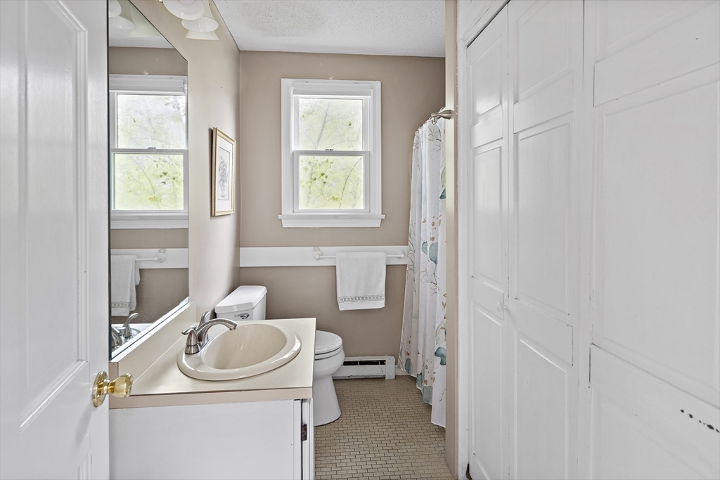 6 Gerts Way Edgartown, MA 02539 - Photo 10 of 15 Gallery Image 10
