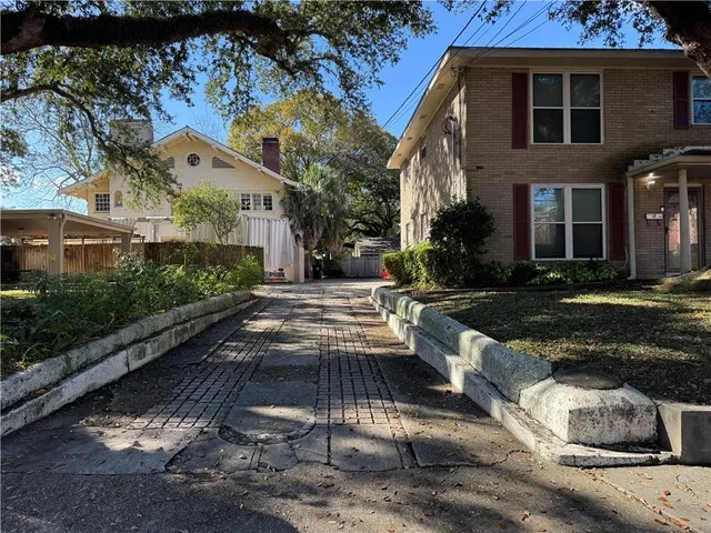 $1,700 | 4420 Arts Street, New Orleans, LA 70122