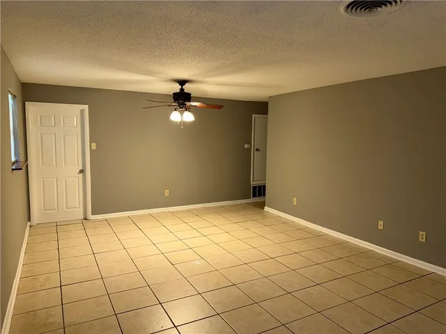 $1,700 | 4420 Arts Street, New Orleans, LA 70122