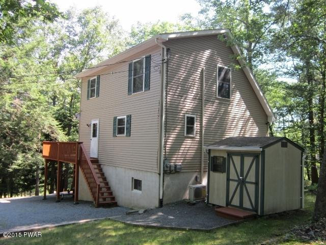 136 Bridle Road Lackawaxen, PA 18435 - Photo 3 of 20