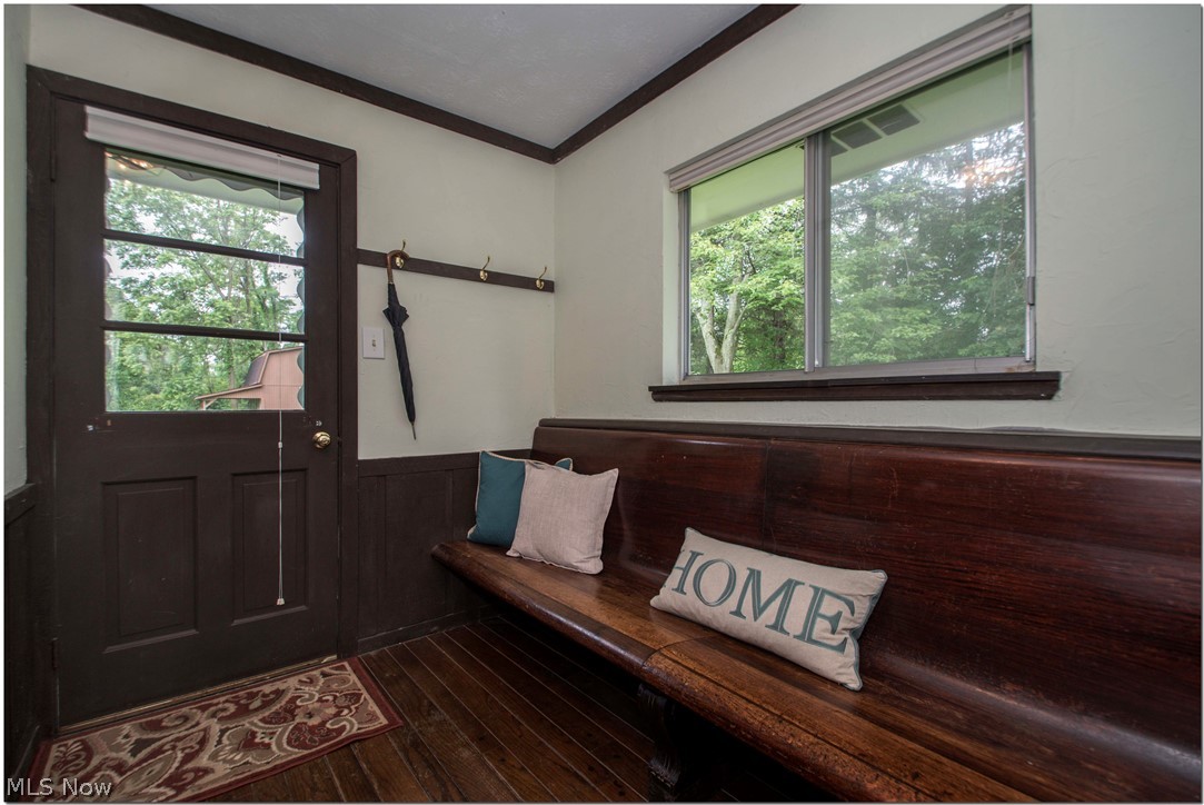 2060 Middleton Road Hudson, OH 44236 - Photo 13 of 33 Side entrance/mud room with an old built in church pew.