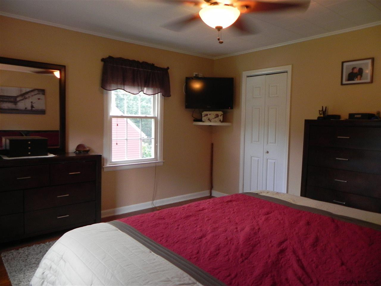 19 Eastview Road Averill Park, NY 12018 - Photo 14 of 25 Photo 14