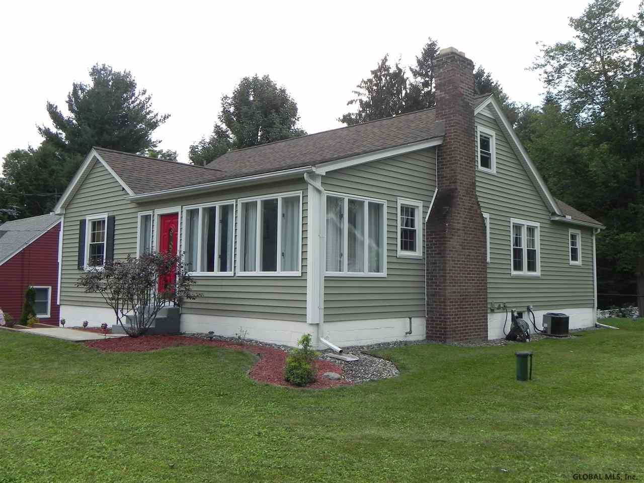 19 Eastview Road Averill Park, NY 12018 - Photo 2 of 25 Photo 2