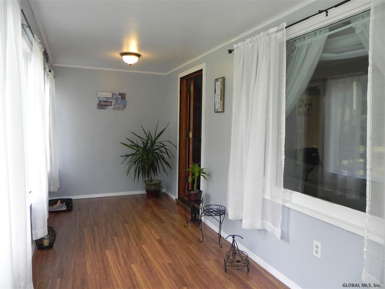 19 Eastview Road Averill Park, NY 12018 - Photo 4 of 25 Photo 4