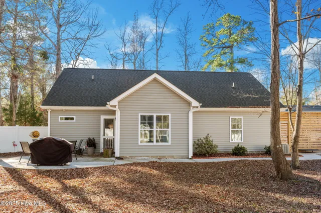 $334,900 | 420 Crown Drive, Washington, NC 27889