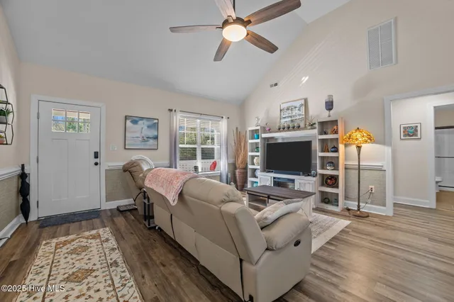 $334,900 | 420 Crown Drive, Washington, NC 27889