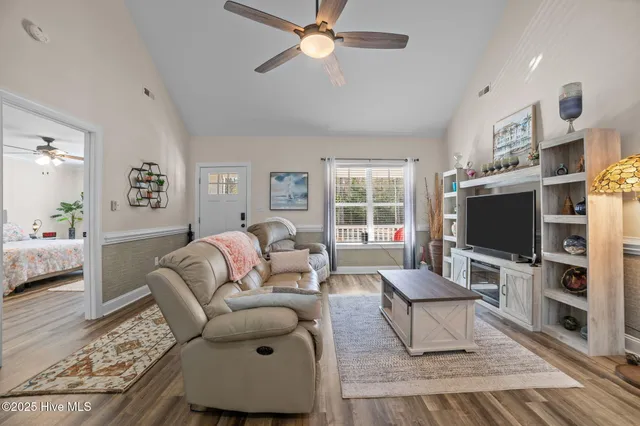 $334,900 | 420 Crown Drive, Washington, NC 27889