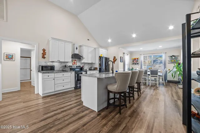 $334,900 | 420 Crown Drive, Washington, NC 27889