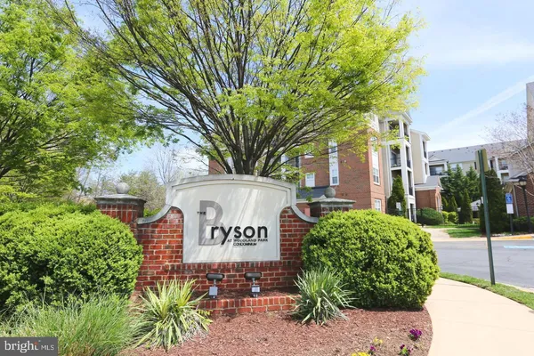 $302,000 | 12958 Centre Park Circle, Unit 220, Herndon, VA 20171