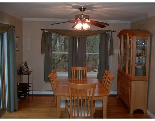12 Sagamore Road Bellingham, MA 02019 - Photo 4 of 9 Gallery Image 4
