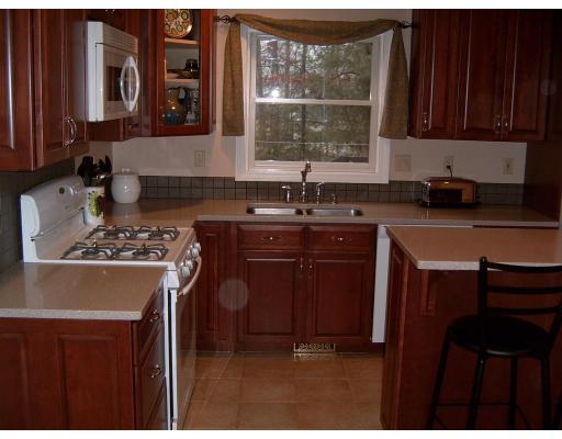 12 Sagamore Road Bellingham, MA 02019 - Photo 7 of 9 Gallery Image 7