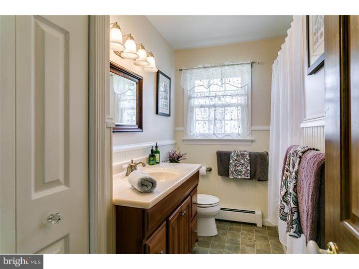 17 Buddtown Road Southampton, NJ 08088 - Photo 17 of 24 Bathroom