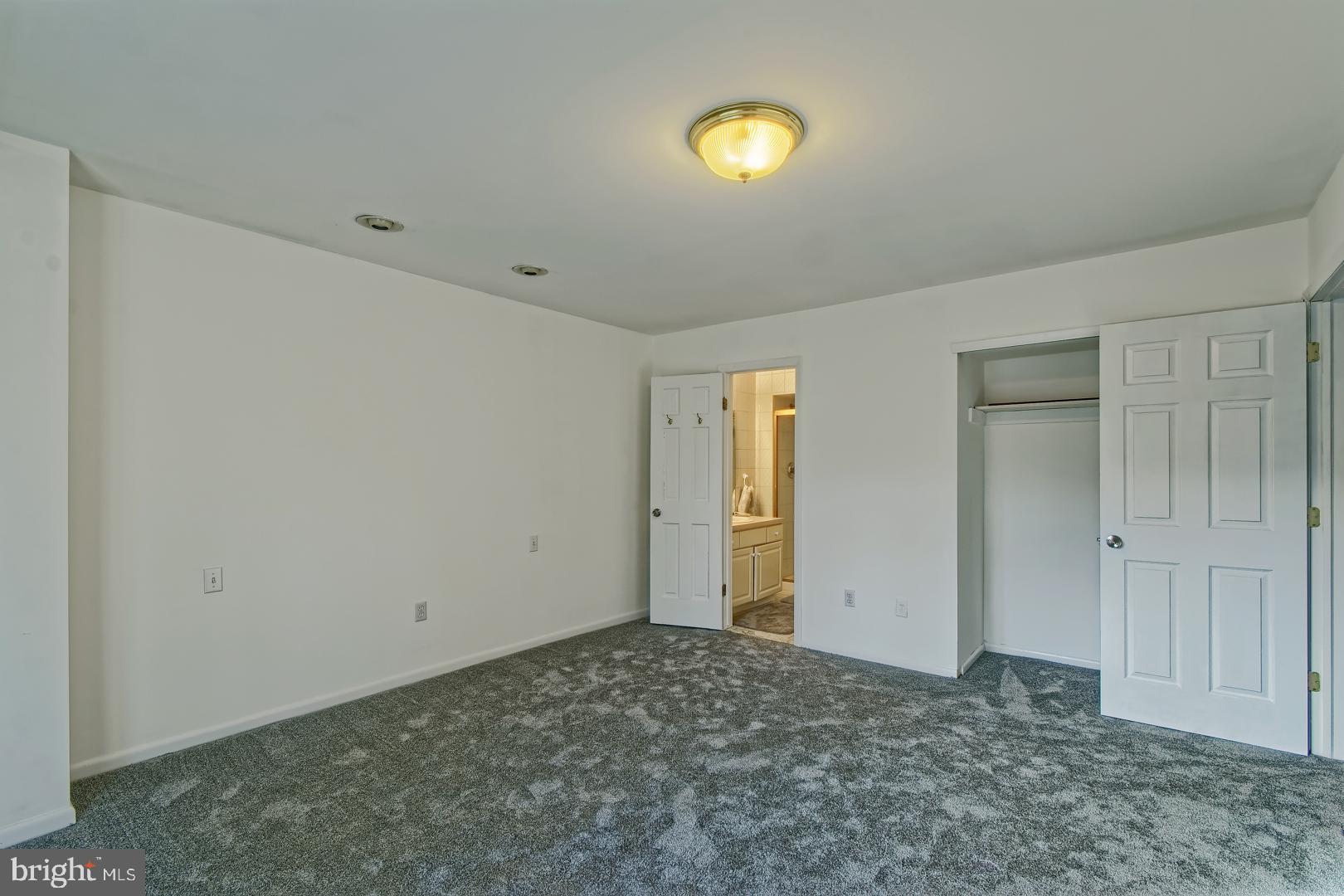 345 Barton Run Boulevard Marlton, NJ 08053 - Photo 16 of 25