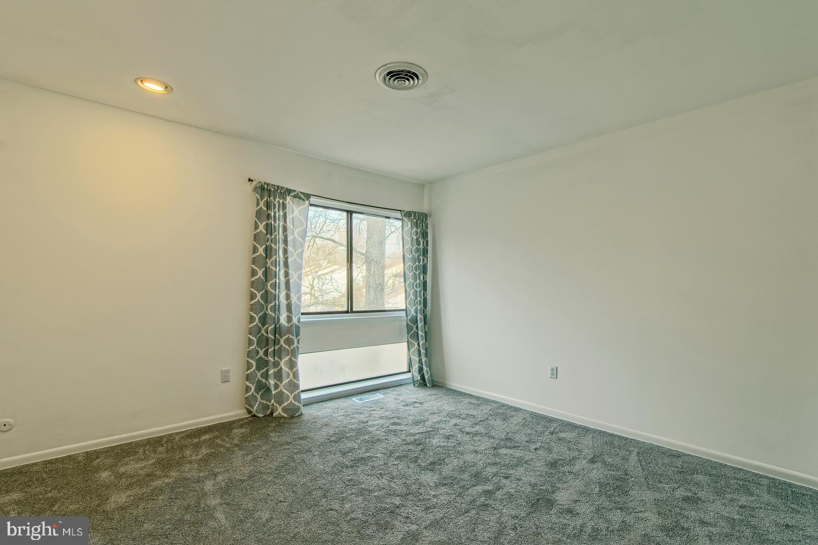 345 Barton Run Boulevard Marlton, NJ 08053 - Photo 18 of 25