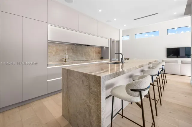 $3,495,000 | 290 Northwest 48th Street, Miami, FL 33127