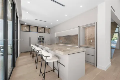 $3,495,000 | 290 Northwest 48th Street, Miami, FL 33127