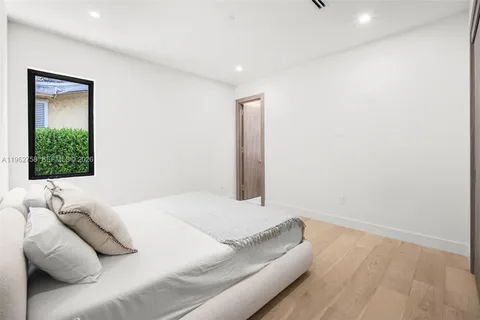 $3,495,000 | 290 Northwest 48th Street, Miami, FL 33127