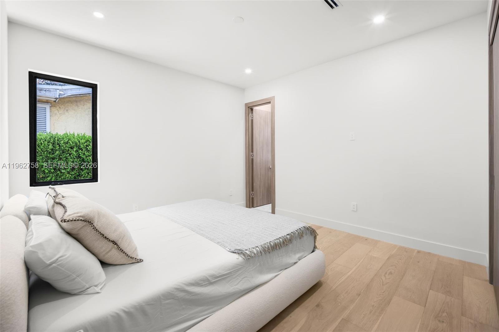 290 Northwest 48th Street Miami, FL 33127 - Photo 24 of 75 Downstairs