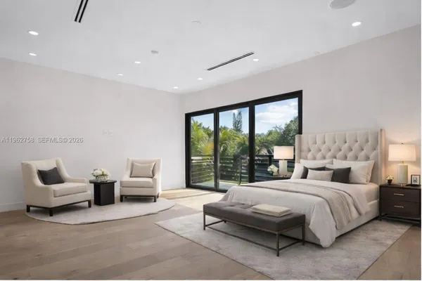 $3,299,000 | 290 Northwest 48th Street, Miami, FL 33127