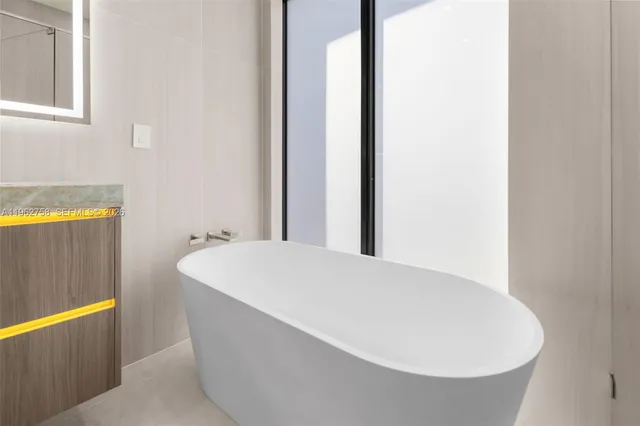 $3,495,000 | 290 Northwest 48th Street, Miami, FL 33127