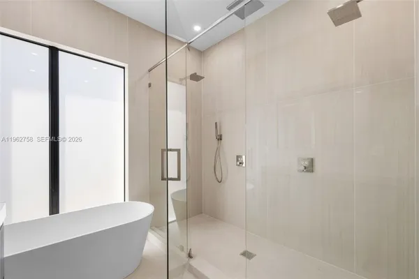 $3,299,000 | 290 Northwest 48th Street, Miami, FL 33127