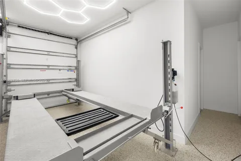 $3,495,000 | 290 Northwest 48th Street, Miami, FL 33127