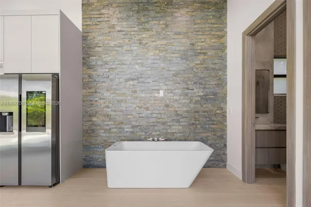 $3,495,000 | 290 Northwest 48th Street, Miami, FL 33127