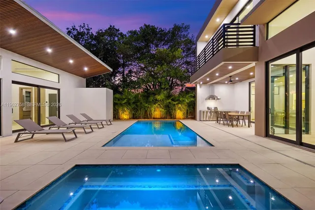 $3,495,000 | 290 Northwest 48th Street, Miami, FL 33127