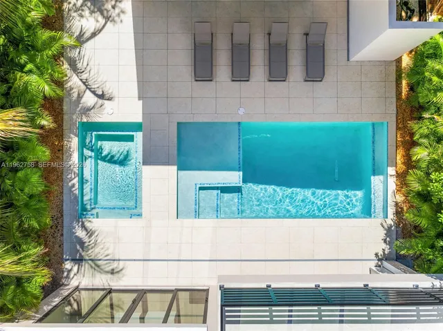 $3,495,000 | 290 Northwest 48th Street, Miami, FL 33127