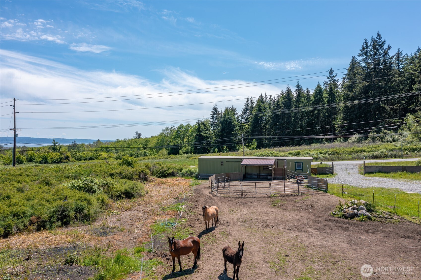 2750 Torpedo Road Oak Harbor, WA 98277 - Photo 35 of 40