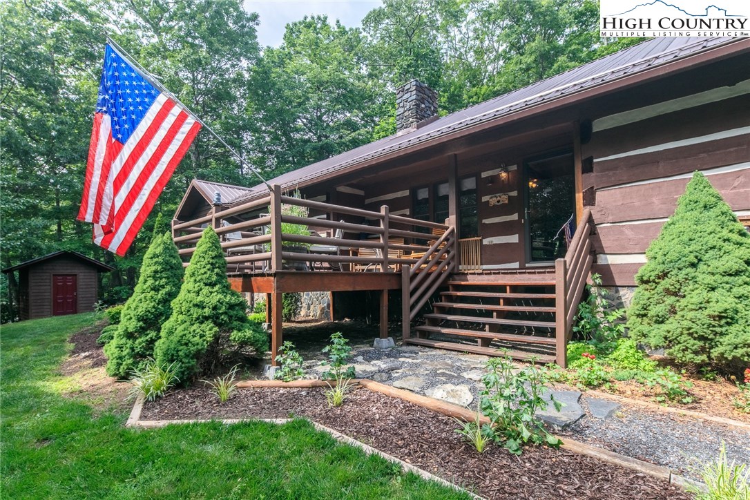 124 Tracy Road Todd, NC 28684 - Photo 2 of 35 Gallery Image 2